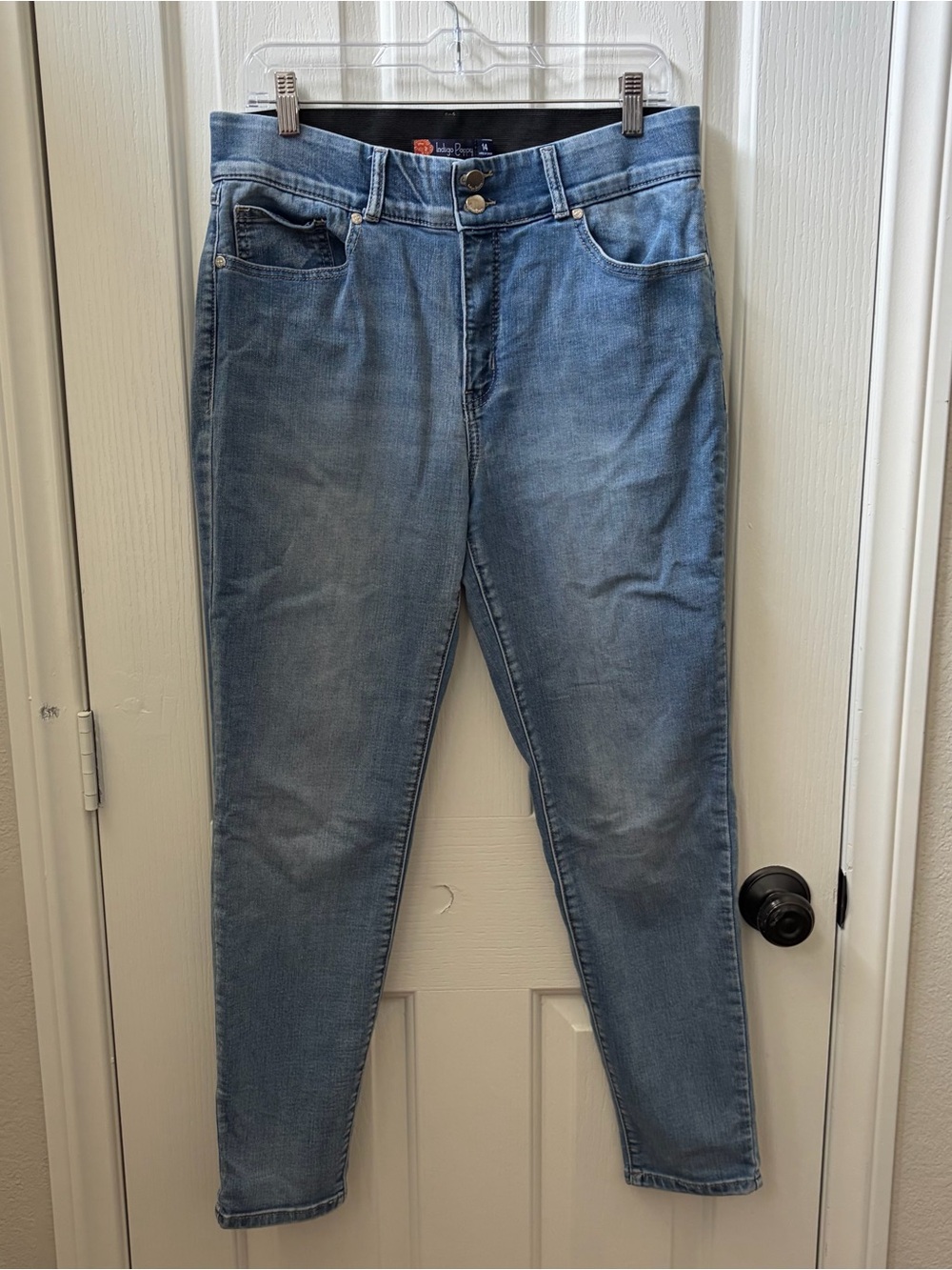 Light Wash Women’s Jeans - Classic Blue Denim